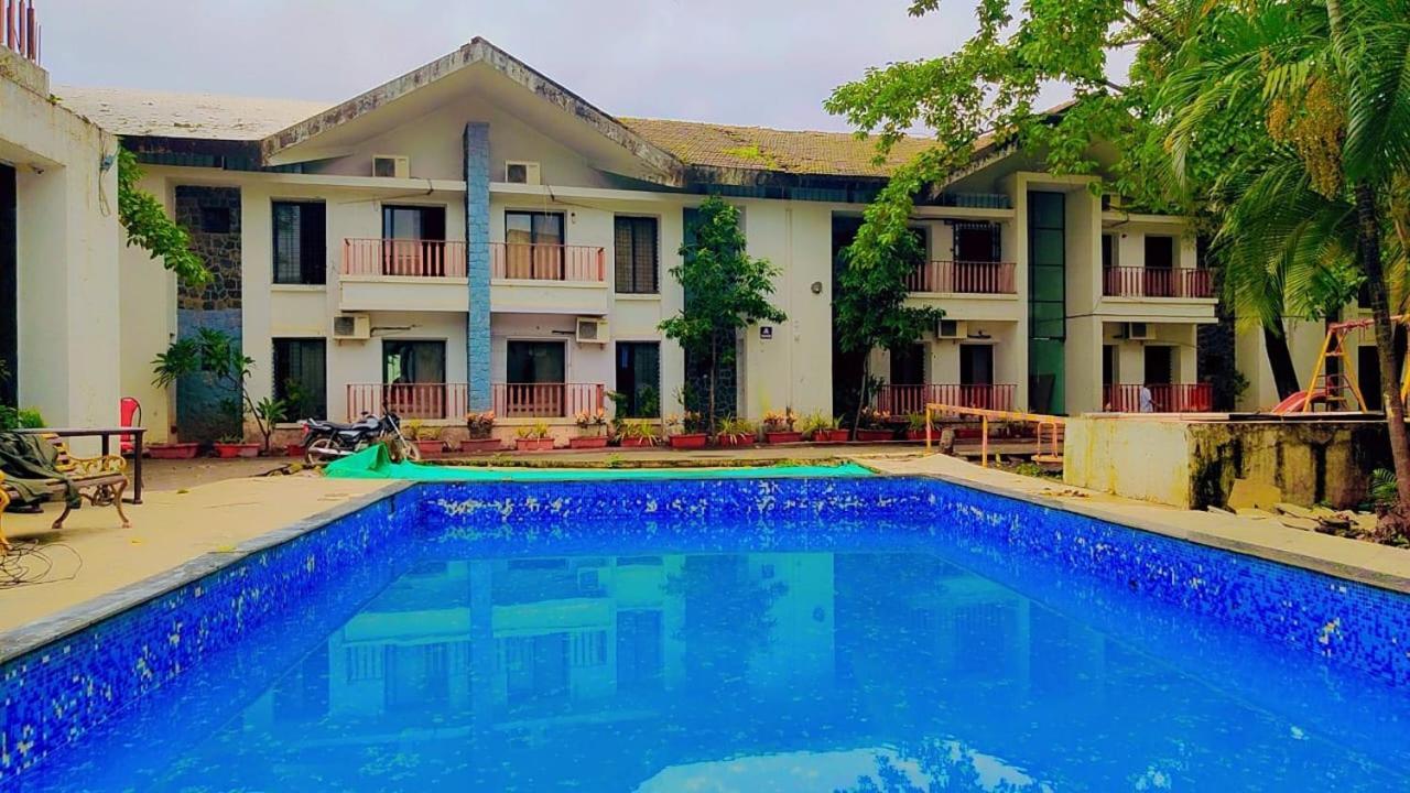 Indus Valley Resort Lonavala Luaran gambar